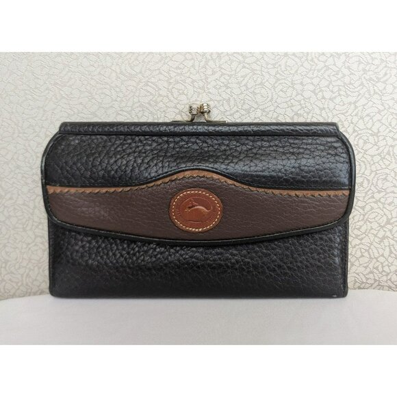 Vintage Dooney & Bourke All Weather Leather Kiss Lock Wallet Black Brown USA - Picture 1 of 12